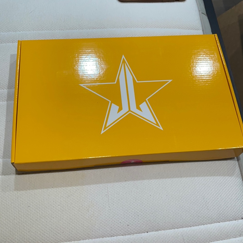 Jeffree star pinksickle mirror